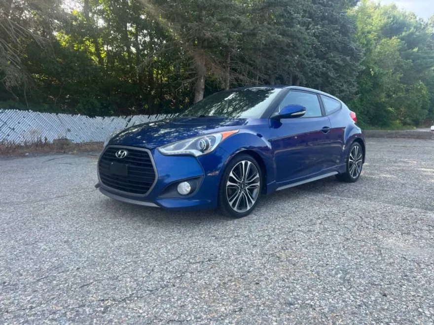 2017 Hyundai Veloster Turbo photo 1
