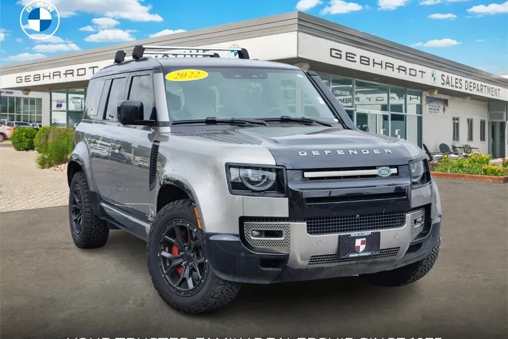 2022 Land Rover Defender X 110 photo 1