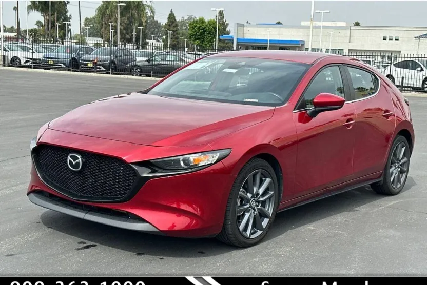 2022 Mazda Mazda3 Hatchback Select photo 1