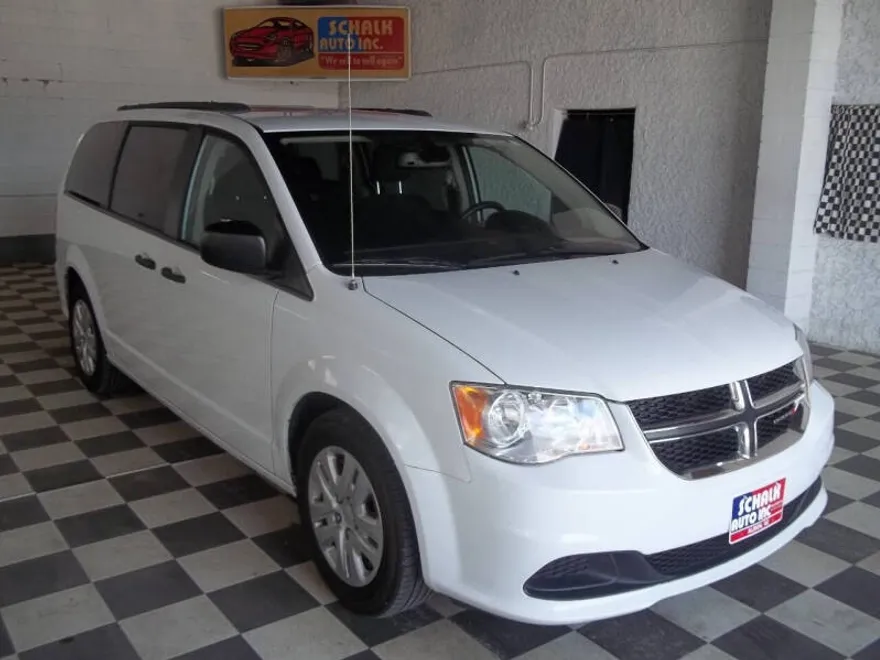 2019 Dodge Grand Caravan SE photo 1