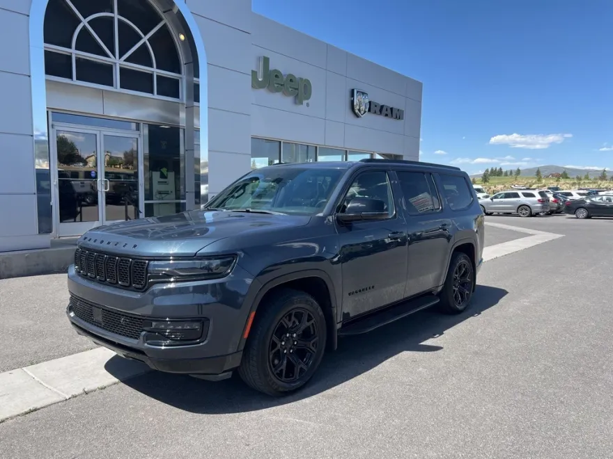 2023 Jeep Wagoneer Series II photo 1