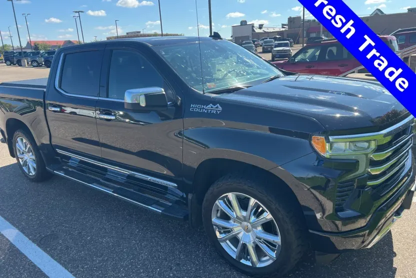 2023 Chevrolet Silverado 1500 High Country photo 1
