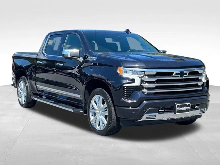 2023 Chevrolet Silverado 1500 High Country photo 1