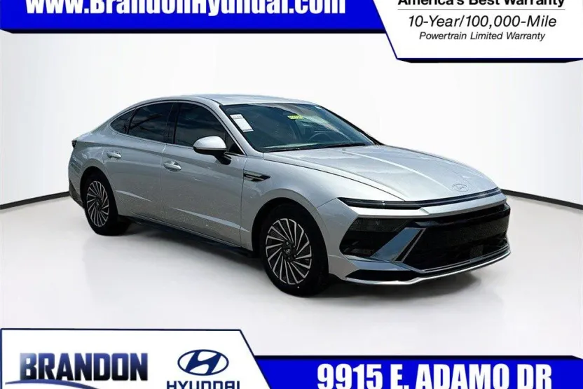 2025 Hyundai Sonata Hybrid SEL photo 1
