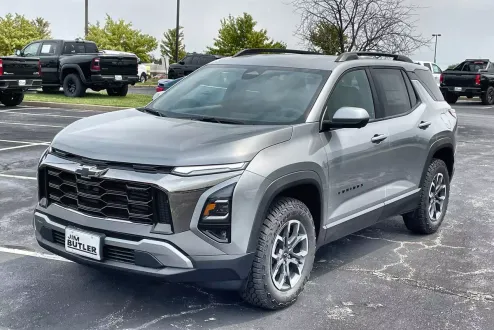 2026 Chevrolet Equinox ACTIV photo 1