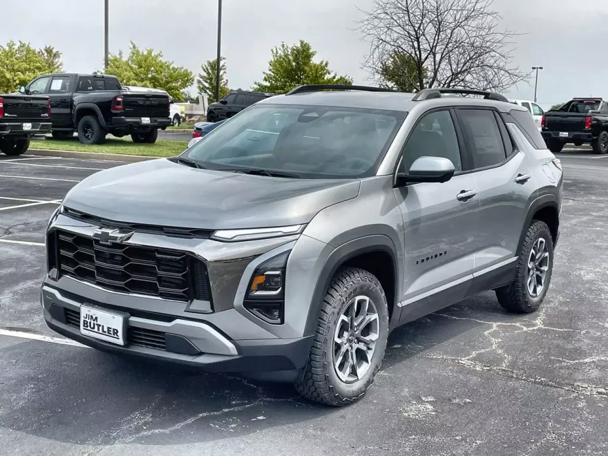 2026 Chevrolet Equinox ACTIV photo 1