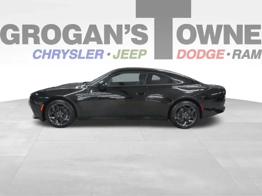 2025 Dodge Charger R/T photo 1
