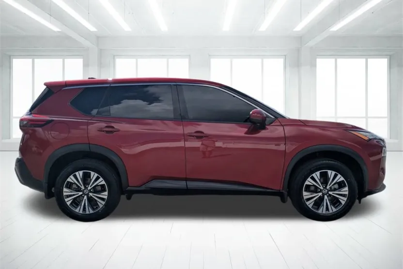 2021 Nissan Rogue SV photo 1
