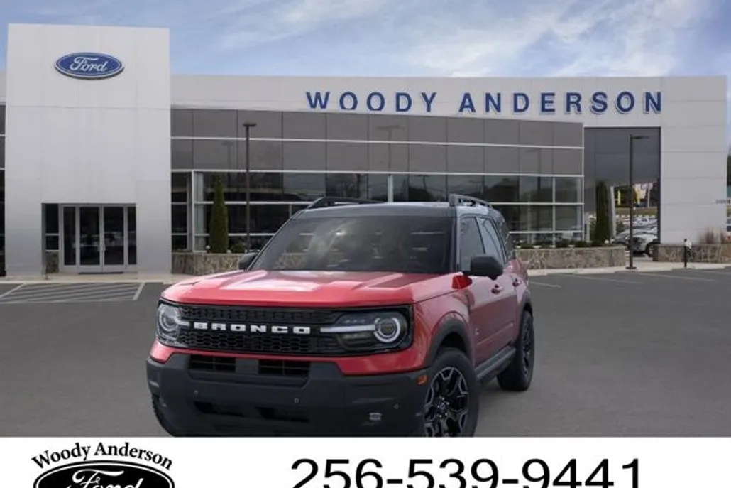 2025 Ford Bronco Sport Outer Banks photo 1