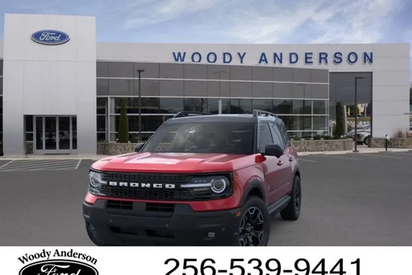 2025 Ford Bronco Sport Outer Banks photo 1