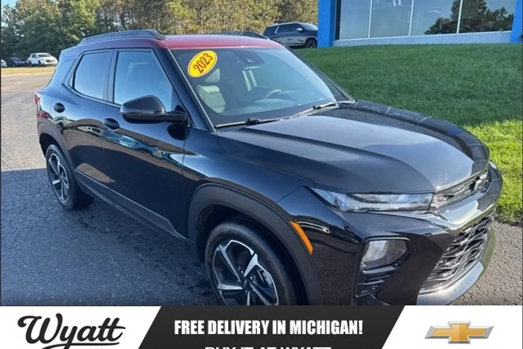 2023 Chevrolet Trailblazer RS photo 1