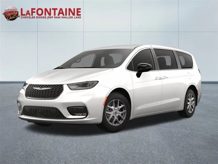 2025 Chrysler Pacifica photo 1