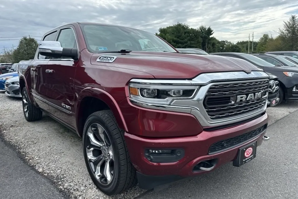 2020 Ram 1500 Limited photo 1