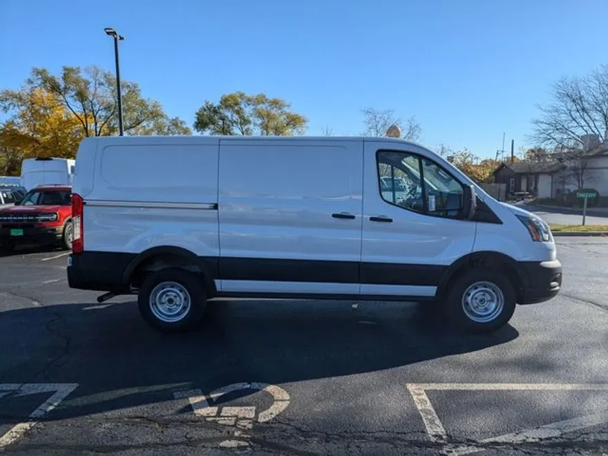 2024 Ford Transit photo 1
