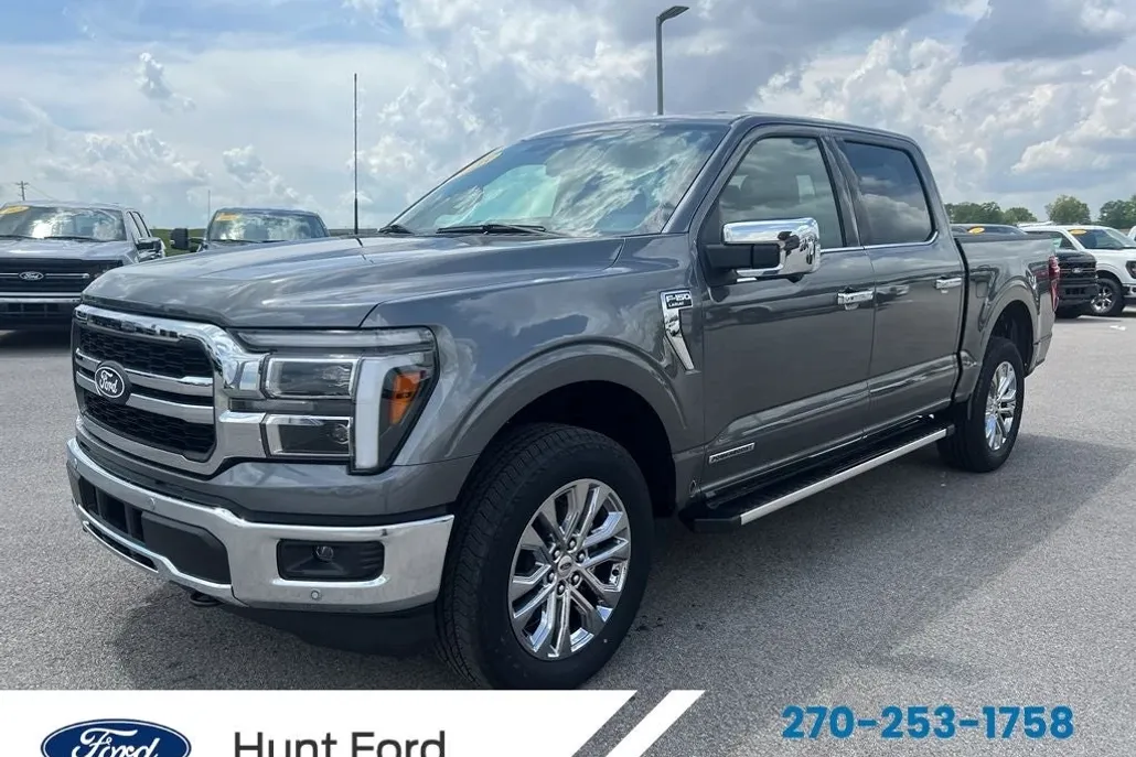 2025 Ford F-150 Lariat photo 1