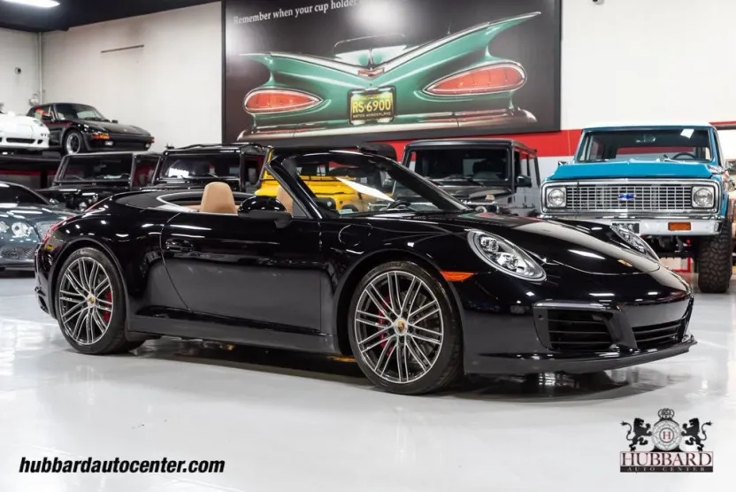 2019 Porsche 911 S Cabriolet photo 1