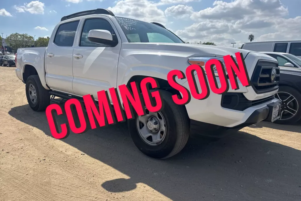 2023 Toyota Tacoma SR V6 photo 1