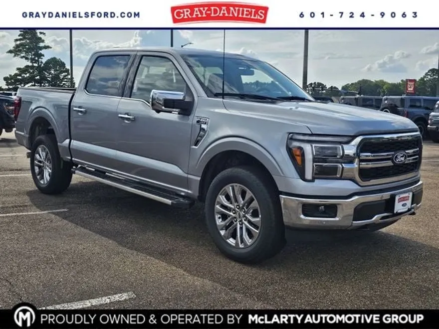 2025 Ford F-150 Lariat photo 1