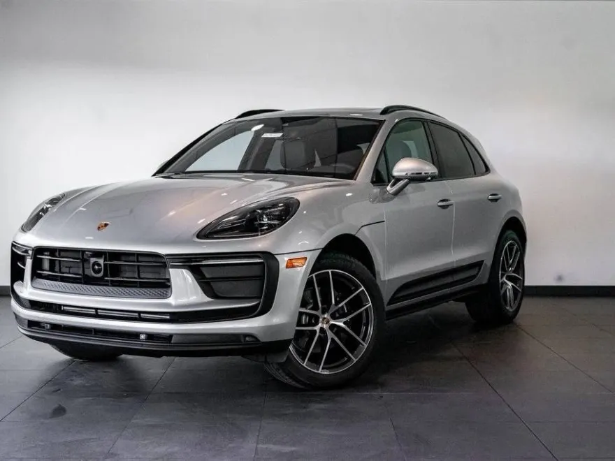 2024 Porsche Macan Base photo 1
