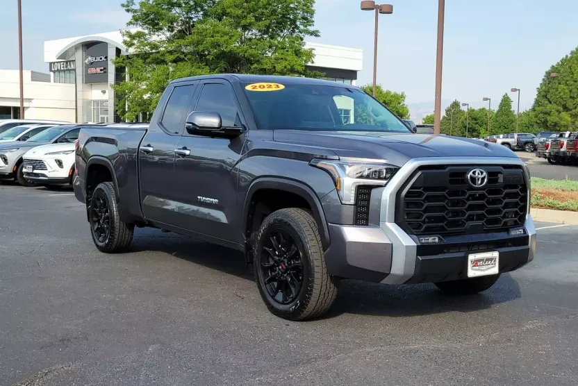 2023 Toyota Tundra Limited photo 1
