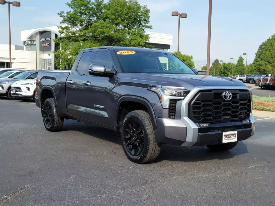 2023 Toyota Tundra Limited photo 1