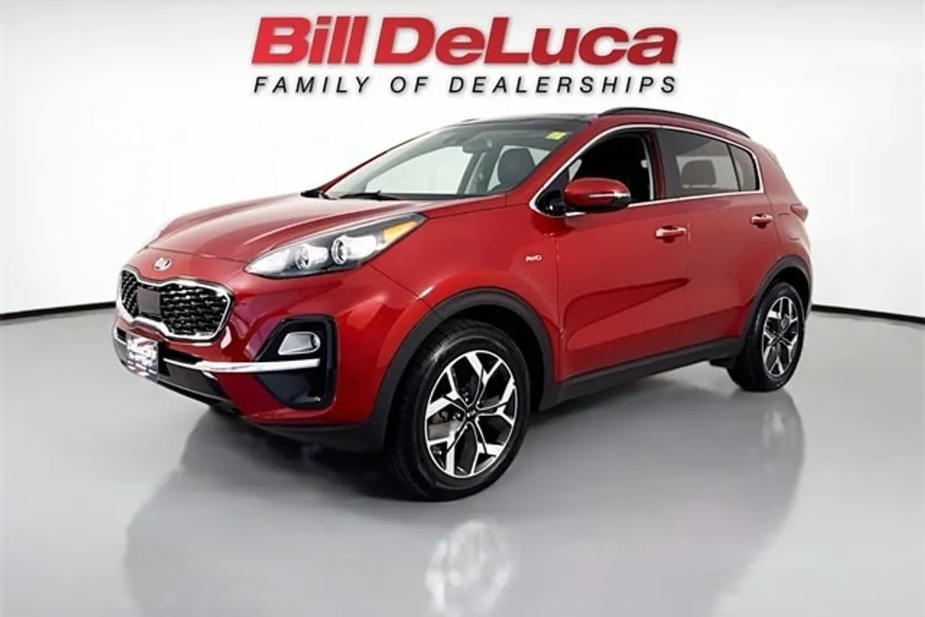2022 Kia Sportage EX photo 1