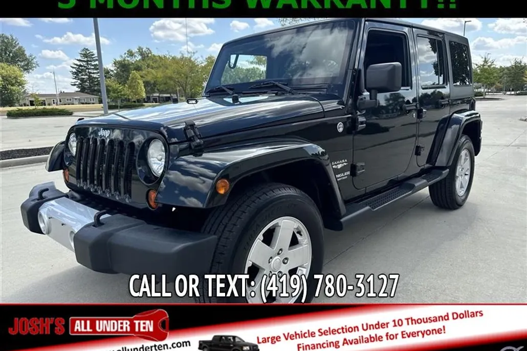 2012 Jeep Wrangler Unlimited Sahara photo 1
