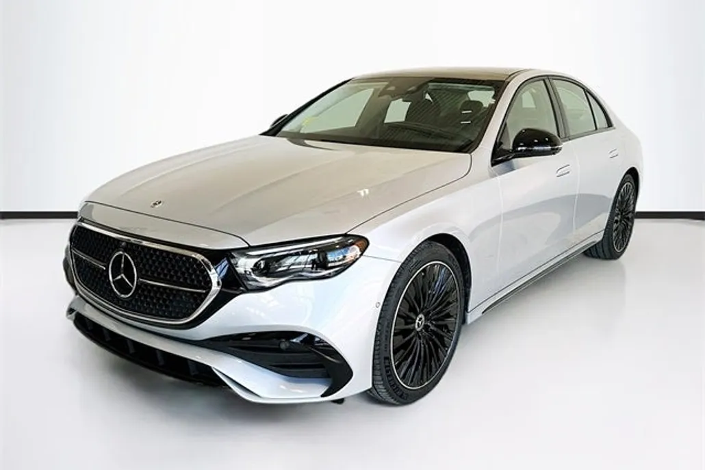 2024 Mercedes Benz E 350 4MATIC photo 1