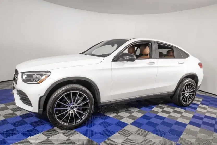 2021 Mercedes Benz GLC 300 Coupe photo 1