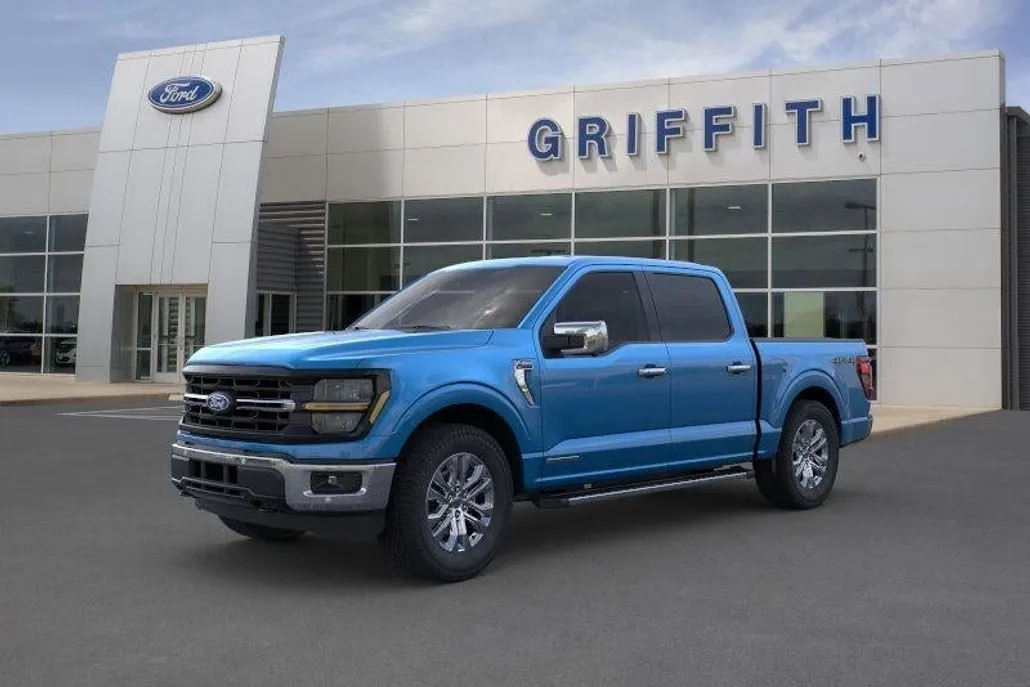 2025 Ford F-150 XLT photo 1