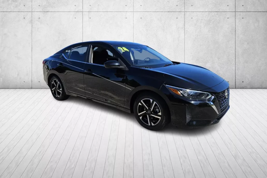 2024 Nissan Sentra SV photo 1