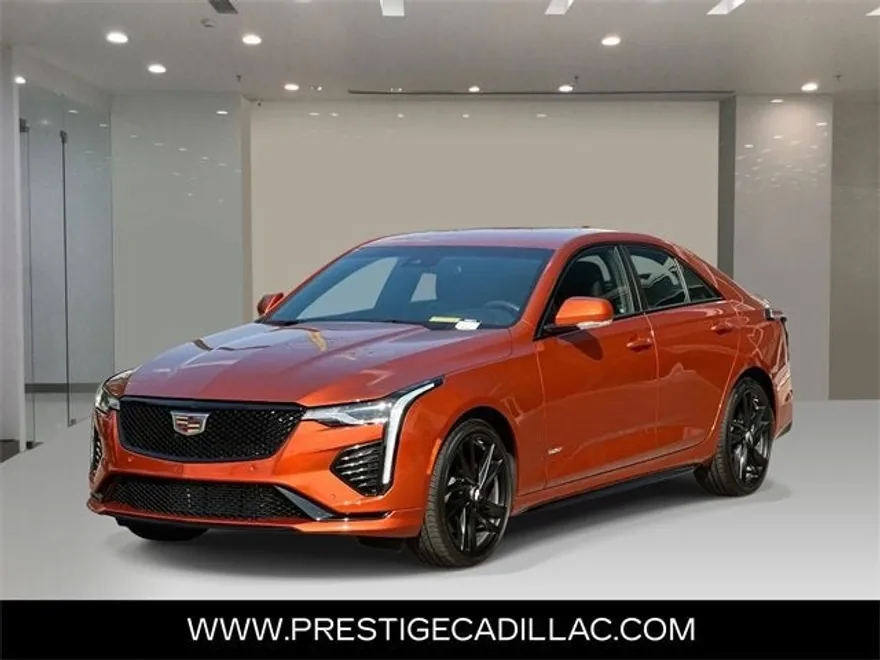 2023 Cadillac CT4 photo 1