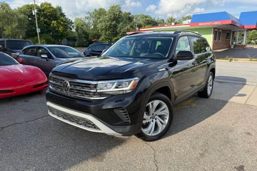2021 Volkswagen Atlas SE Technology photo 1