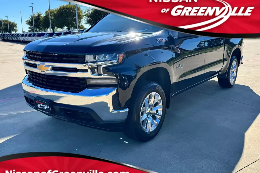 2021 Chevrolet Silverado 1500 LT photo 1