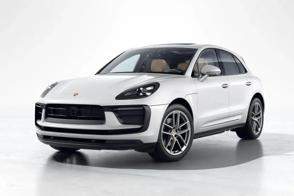 2026 Porsche Macan T photo 1