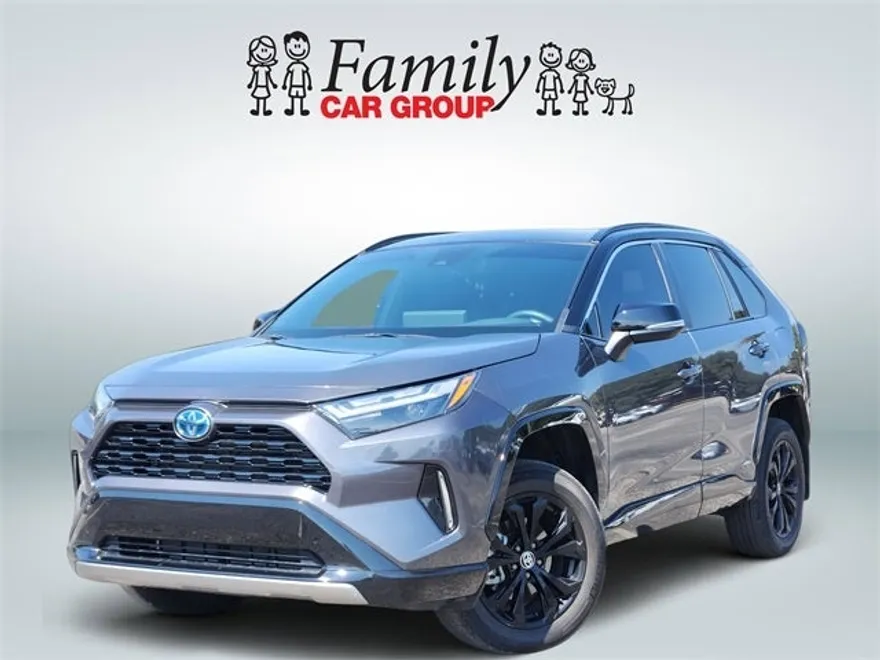 2024 Toyota RAV4 Hybrid XSE photo 1