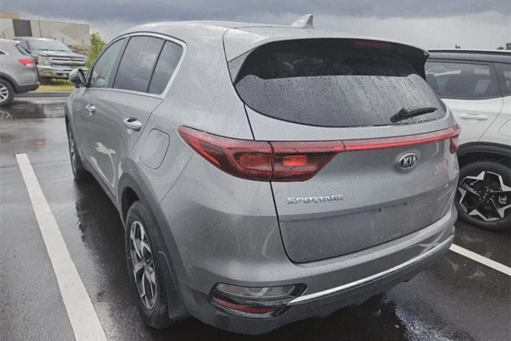 2021 Kia Sportage LX photo 1