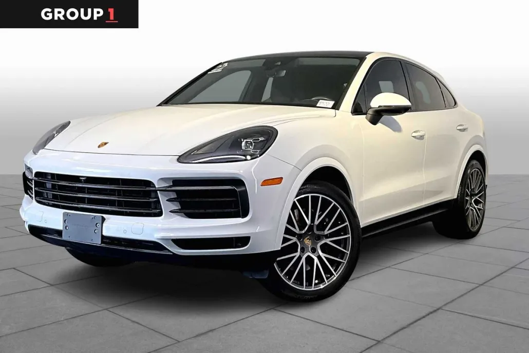 2022 Porsche Cayenne Coupe photo 1
