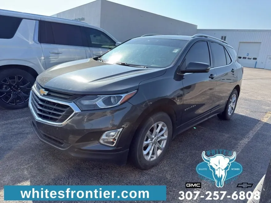 2019 Chevrolet Equinox LT photo 1