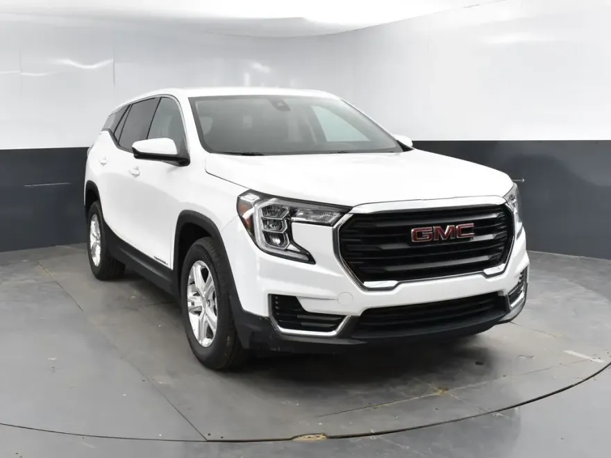 2024 Gmc Terrain SLE photo 1