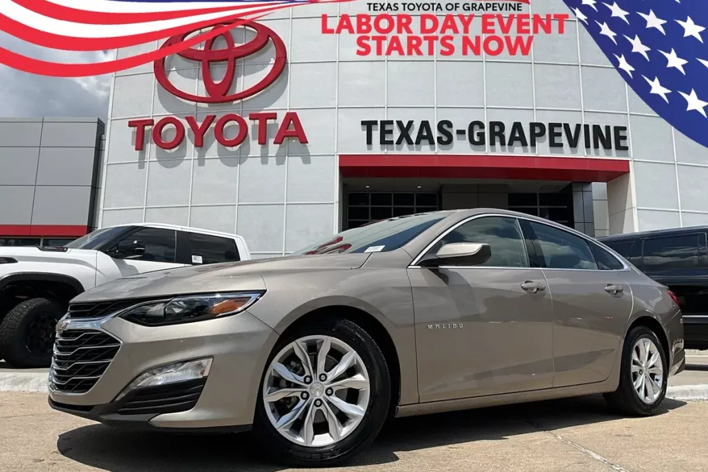 2023 Chevrolet Malibu 1LT photo 1