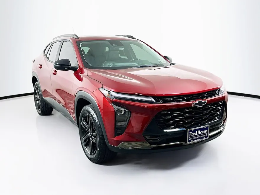 2024 Chevrolet Trax ACTIV photo 1