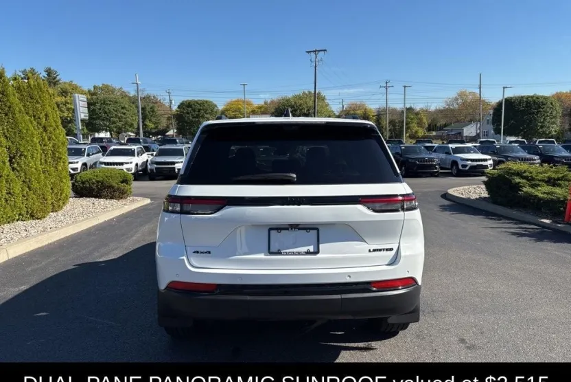 2025 Jeep Grand Cherokee Limited photo 1
