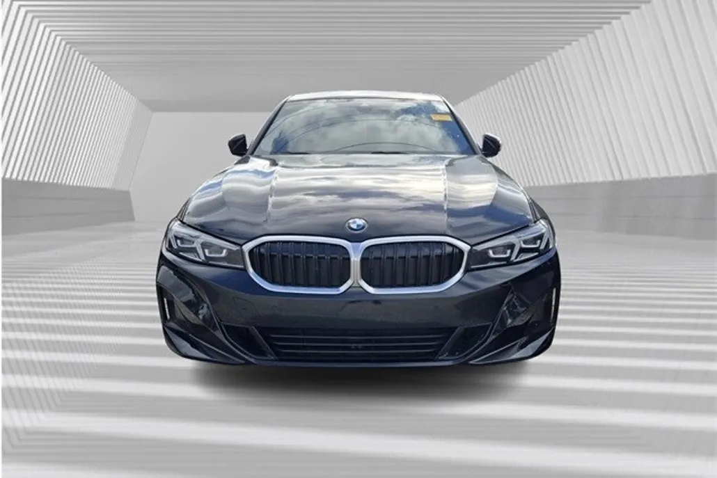2024 Bmw 330i photo 1