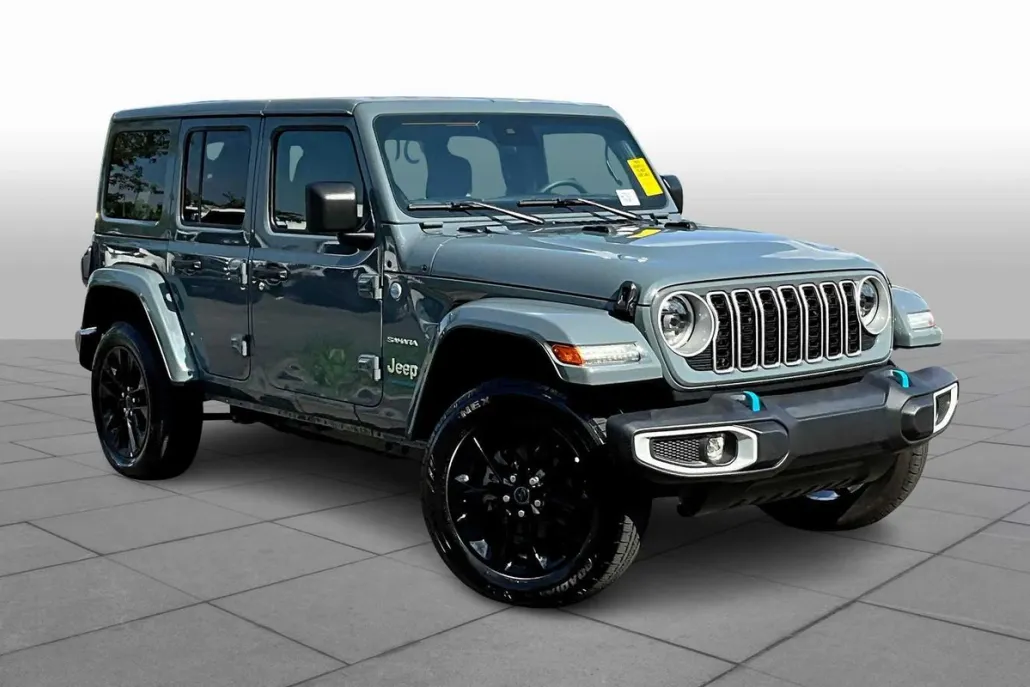 2024 Jeep Wrangler 4xe Sahara photo 1