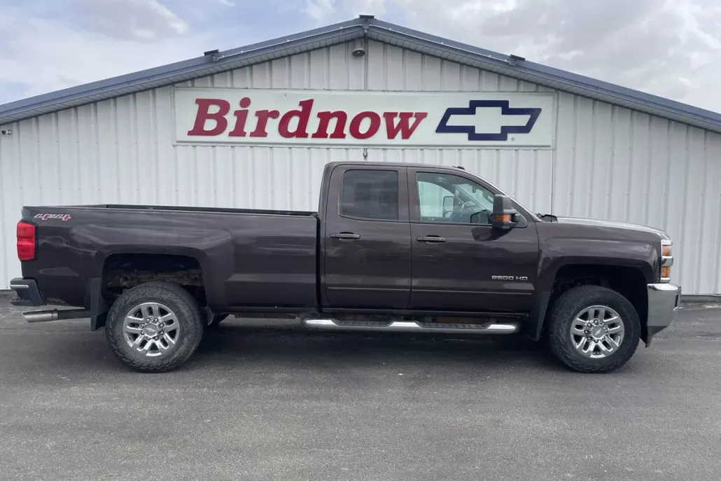 2016 Chevrolet Silverado 2500HD LT photo 1