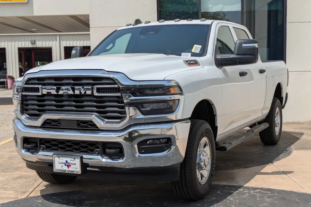 2025 Ram 2500 Tradesman photo 1