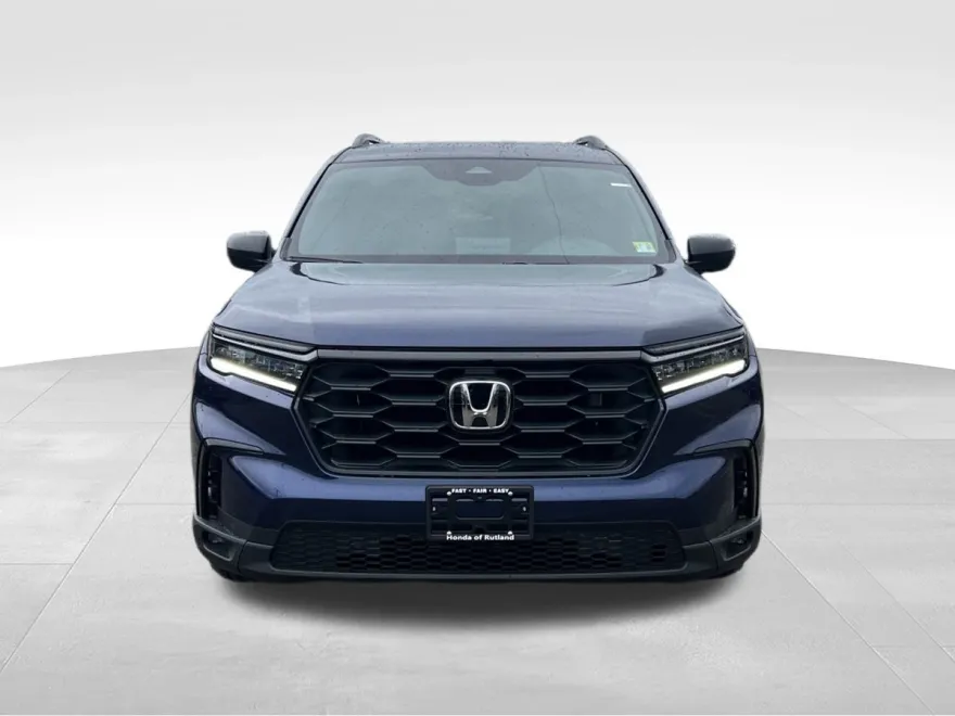 2025 Honda Pilot Sport photo 1