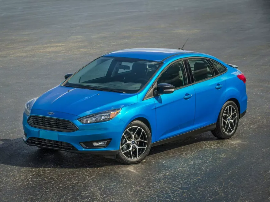 2018 Ford Focus S photo 1