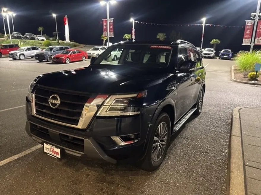 2021 Nissan Armada SL photo 1